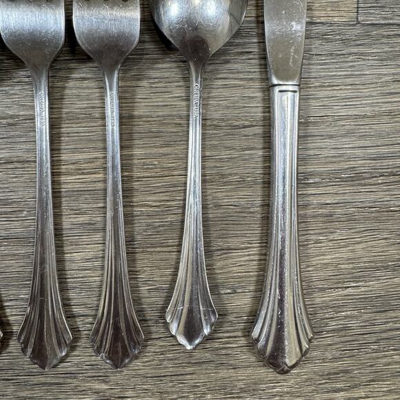 ONEIDA Bancroft 9 Piece Stainless Knife Dinner Salad Forks Serving Soup Spoons - Picture 14 of 14